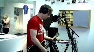 Petula - A Circle Is A Lover&#39;s Straight (detektor.fm-Session)