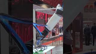 Pack Expo - Collaborative Robot  Universal Robot!
