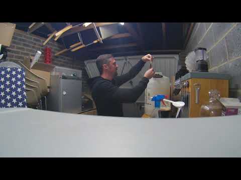making-white-wine-or-prosecco