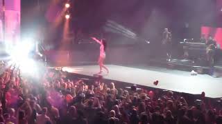 Natalia Oreiro - Cambio Dolor (live in Spb 12.12.2014)