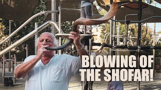 Feast of Trumpets & Rosh Hashanah 2023  Blowing the Shofar in Jerusalem!