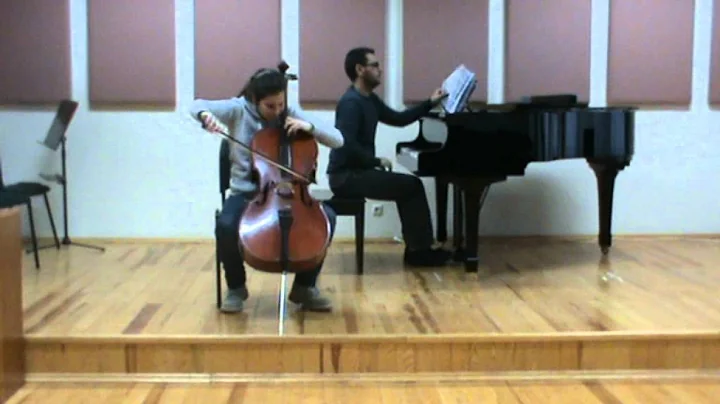 Ozlem Yildirim plays K. Davidoff - At The Fountain