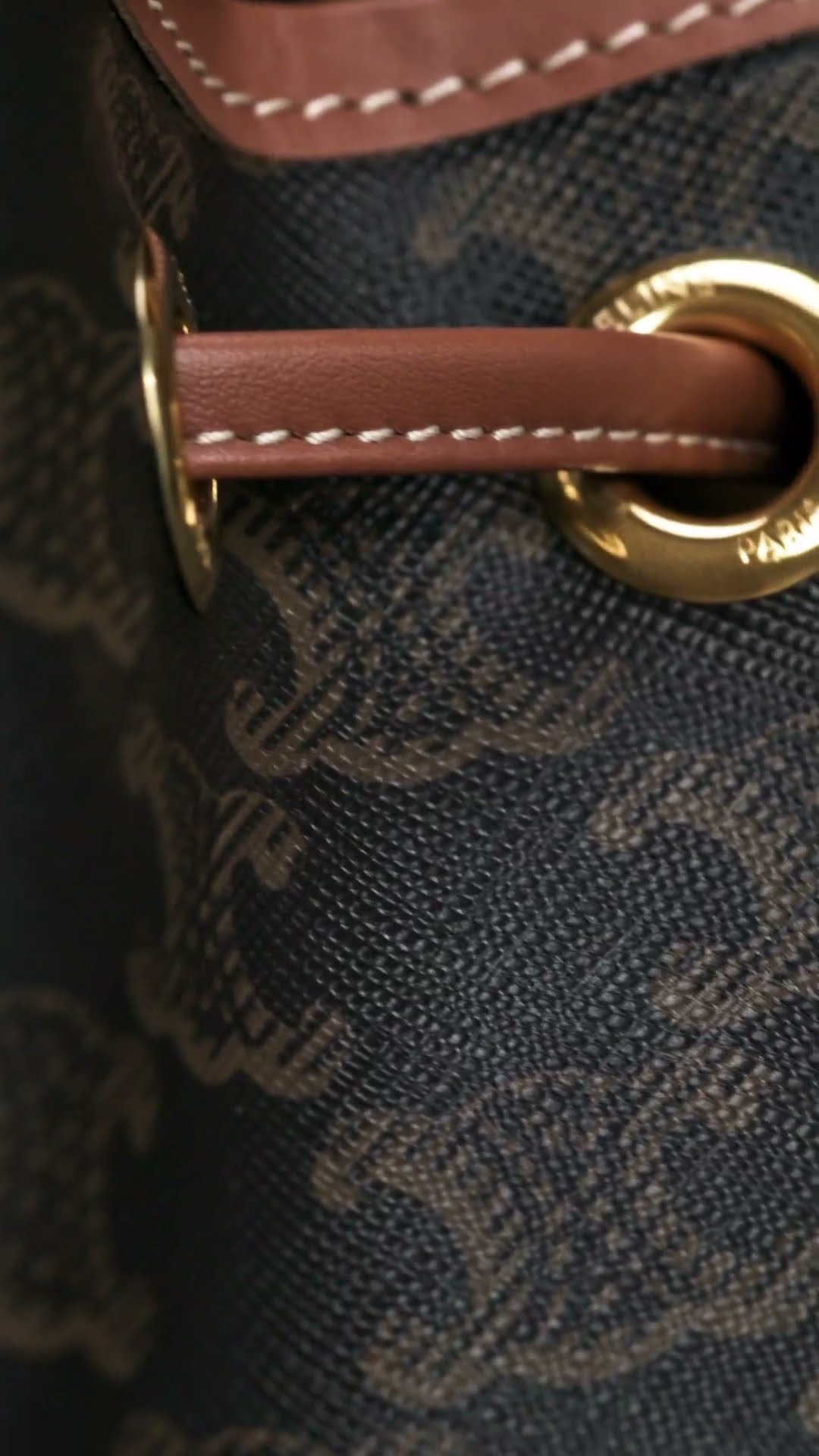 CELINE CLARA BUCKET BAG - YouTube