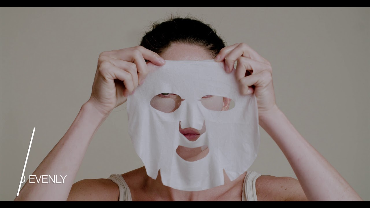 Anti-aging Saint 21 Microcurrent Mask