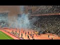 شوهة الجمهور الجزائري برمي الشهب النارية والقنينات  بعد الهزيمة ضد نيجيريا 🇳🇬 