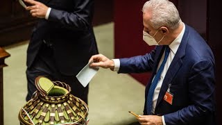 Primo giorno di votazioni per il Presidente della Repubblica, anche la  delegazione toscana a Roma.