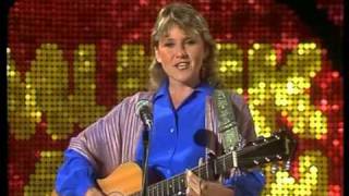 Lacy J. Dalton - Hillbilly girl with the Blues 1981 chords