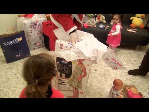 თოვლის ბაბუა მოვიდა.  გილოცავთ ახალ წელს