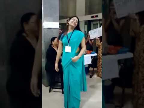 Beautiful Dance By Teacher in School On 💦Tip Tip Barsa Pani | Tip Tip Barsa Pani hot dance video |Hd