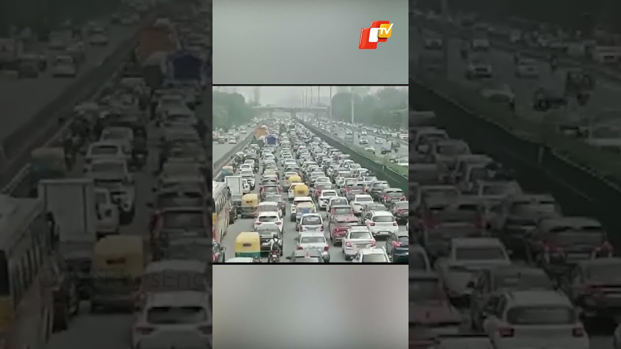 Massive Traffic Jam On Delhi-Gurugram Expressway Due To Diversion At Rangpuri