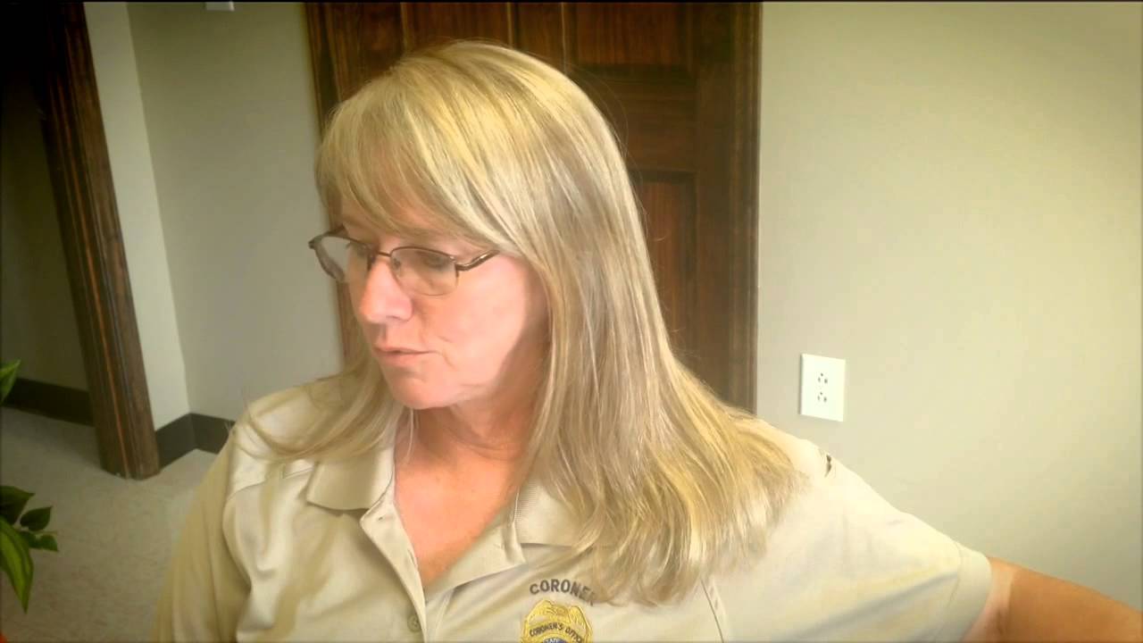 Coroner Fights To Keep Therapy Cat At The Office YouTube coroner-fights-to-keep-therapy-cat-at-the-office-youtube