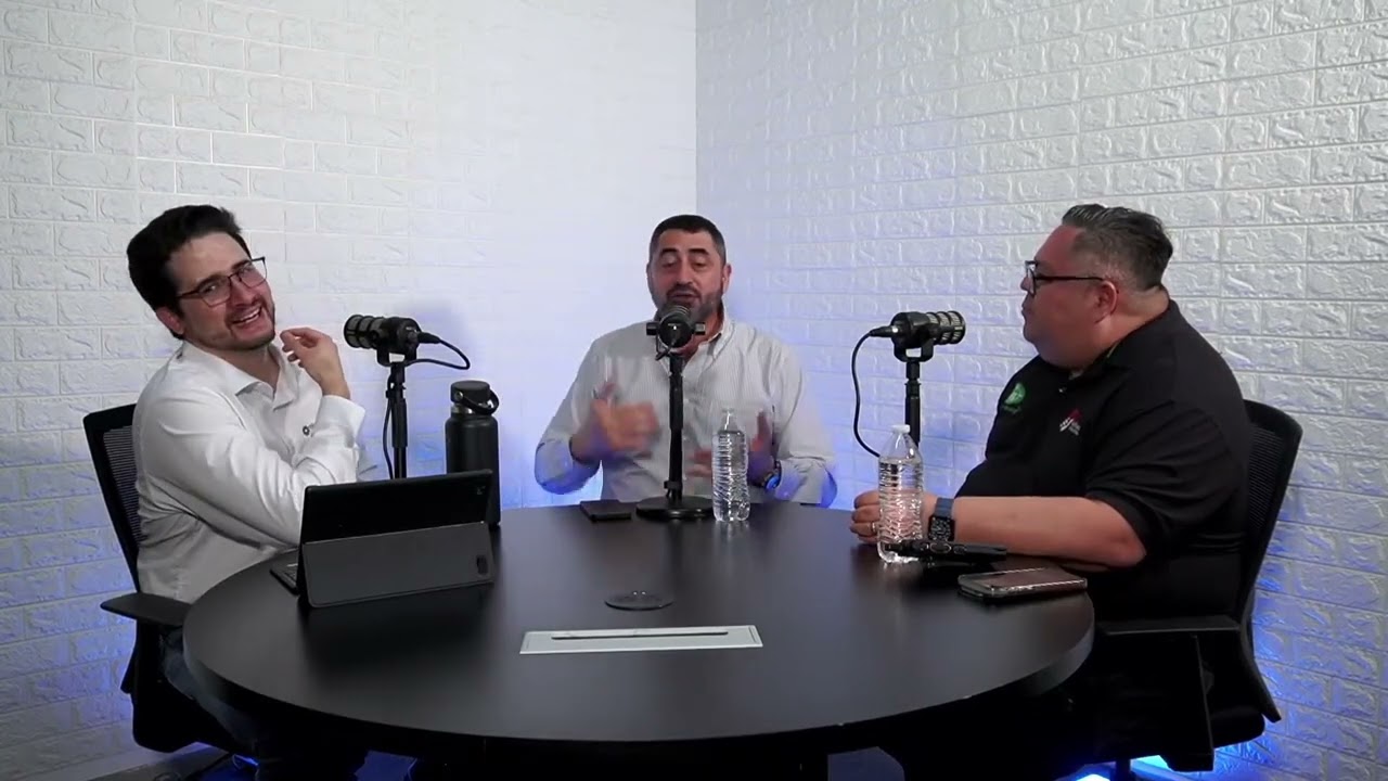 Conectia Podcast EP 20 La Tecnología y Seguridad en los Hoteles con Juan Carlos Mondragon