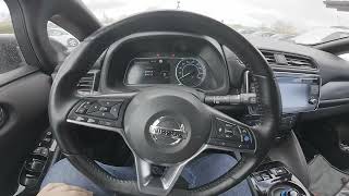 Nissan Leaf II (2017–now) – How to Open Charging Port