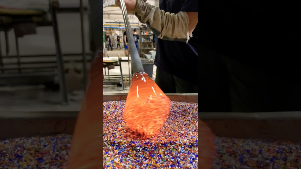 Making our signature Murano Glass GoTo Carafes takes teamwork! 💪