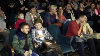 Ведущий веселит публику Ведущий на свадьбу/ ведущий на корпоратив / Эдуард Глёза Ведущий веселит публику Ведущий на свадьбу/ ведущий на корпоратив / Эдуард Глёза