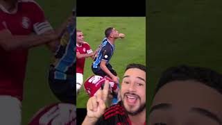 Carlos Vinicius should have been sent off in the Gre-Nal #Internacional #Gremio #Grenal #Inter #s...