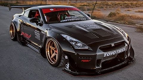 NISSAN GTR  VS THE WORLD (Bugatti Veyron, Lamborghini, Supra & more!)