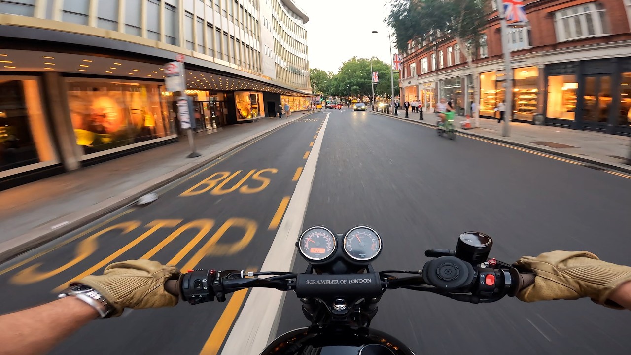 Sunset Ride Through London | Triumph Scrambler 900 | Arrow Exhaust [4K]