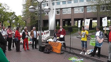 Christian Bahls at the WWDOGA event in Cologne on May 7th, 2013 (english part)