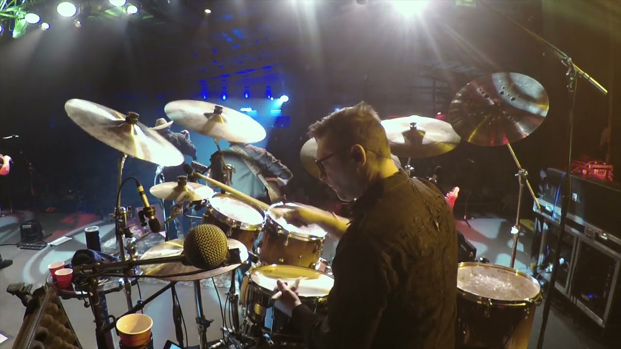 Brian Czach - DRUM CAM "Don't Drink Whiskey" w/ Tracy Lawrence