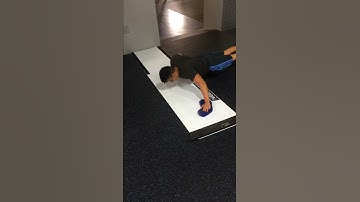 Jon - slideboard pushups