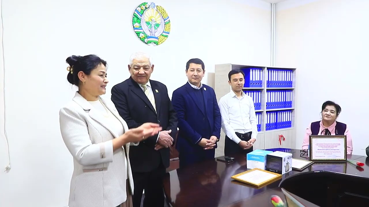 Hazorasp tumani Kengashi raisi Suxrobbek Quryozov tomonidan deputatlatlarga ehtirom ko`rsatildi