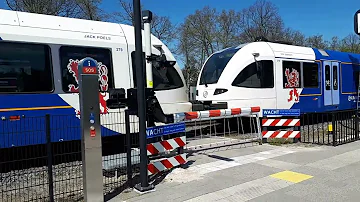 Spoorwegovergang Mook Molenhoek // Dutch Railroad Crossing
