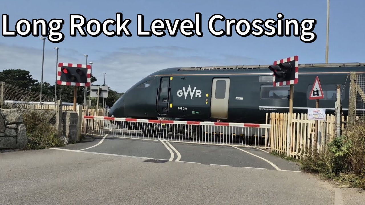 Long Rock Level Crossing, Cornwall