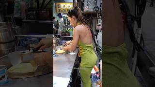 How to make Banana Pancake - Thai Street Food