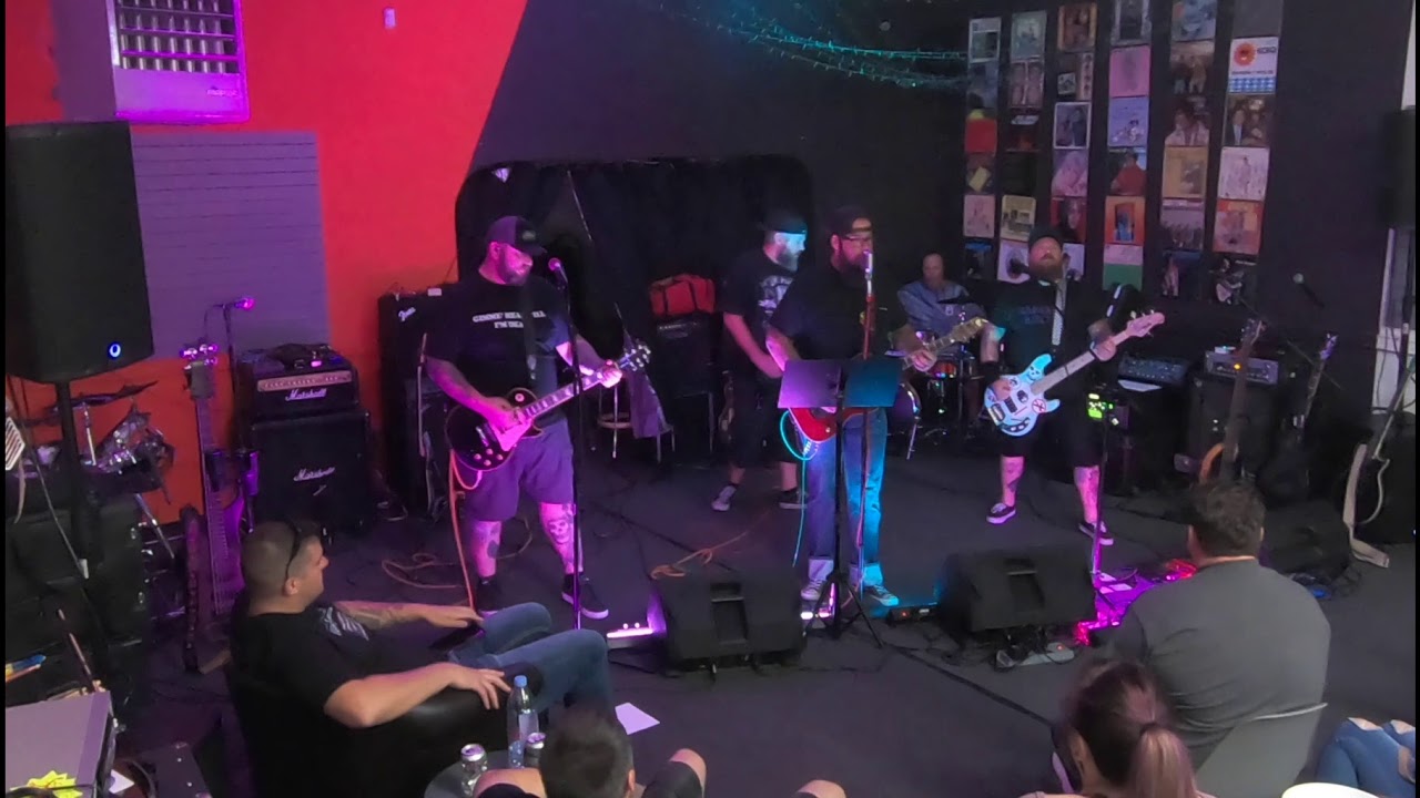 Intro + Lean on Sheena @ Dan's Bachelor Bash [HD Audio]