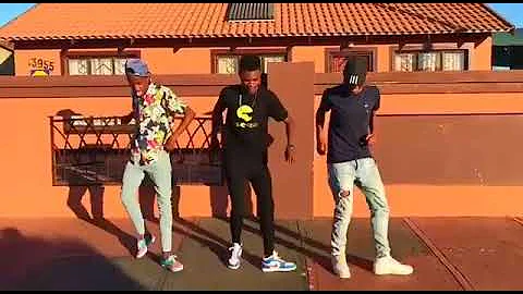 Lomhlaba by Young Stunna and Dj Maphorisa ft Kabza De Small