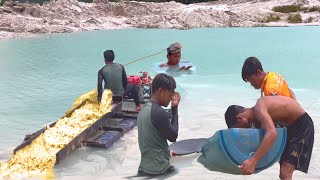 GREATEST DISCOVERIES.! FINDING TREASURE IN THE LAKE.. WITH DREDGE GOLD MINING #goldmines #diving