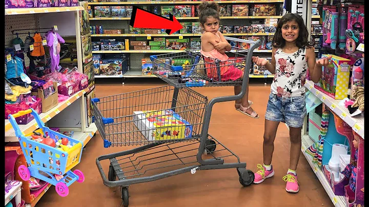 Kids Pretend Play Shopping at Toys store!! fun chi...