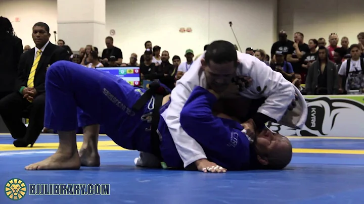 Saulo Ribeiro vs Carlos Farias World Master 3 2015...