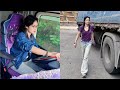 Delivering goods female truck driver trieu dai dinh