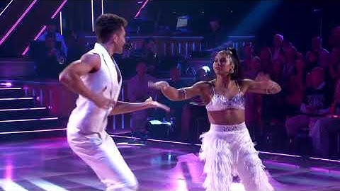 Jordan Chiles’ One-Hit Wonders Night Jive | Dancing with the Stars