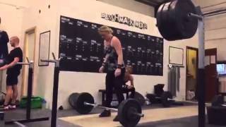 Snatch w. pause at knees: 62 x 2 reps by Anette Maria Christensen