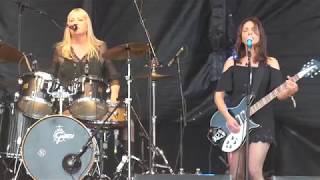 THE BANGLES : "Manic Monday" : Arroyo Seco Music Festival (June 24, 2018) chords
