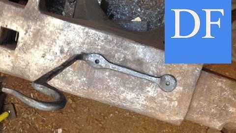 Blacksmithing Project - Forging a Lantern Hook
