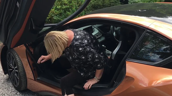 How easy is the i8 Roadster & Coupe to get into at nearly 70 years old