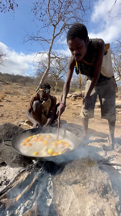 This man is a soup taster 😅😅😂❤️❤️ he always taste a big neat portion 😱😱🤣🤣