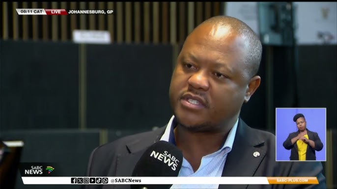 Ramaphosa cracks whip on Gauteng government officials