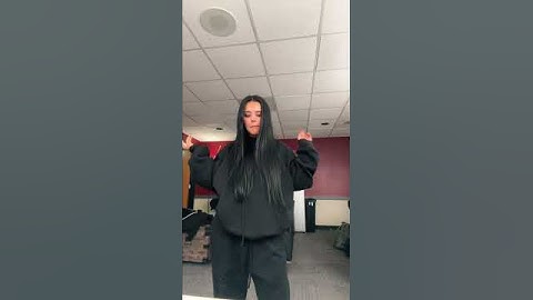 Thumbnail of SHOW FIT
