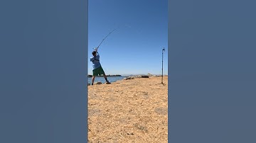 How to CAST FURTHER in 60 seconds ⏳ #saefongoutdoors #fishing #fishinglifestyle #fishingtips