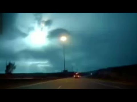 כדור אש נופל מהשמיים תיעוד המטאור מעל כביש 6 