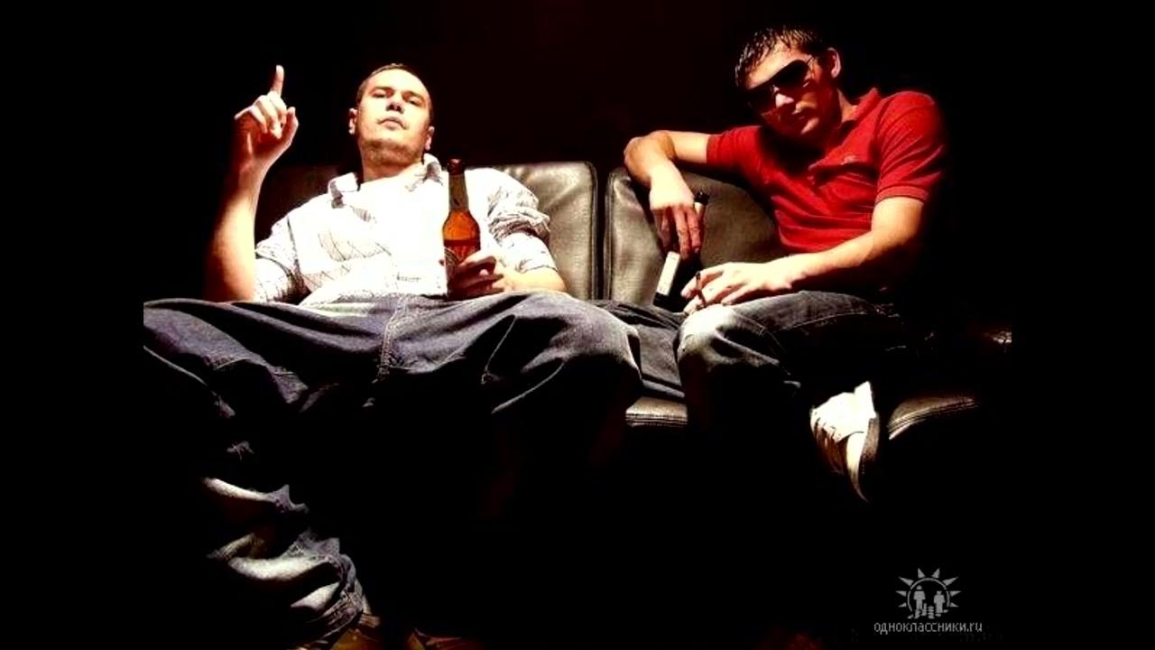 слушать музыку 1 класс. нарушение слуха картинки. слушать музыку 1 класс. человек слушает музыку в наушниках. 1 класс группа рэп.