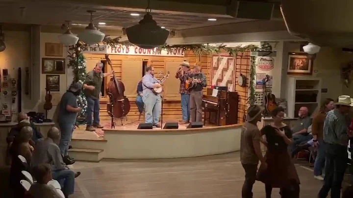 Friday Night Jamboree at The Floyd Country Store, ...