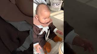 BabyEatingBabyFood #HumanInfantRaisingDiary #PetsAndBabies #LittleGasCanisterBaby