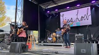 Lisa Loeb performing Stay at the Brookhaven Cherry Blossom Festival