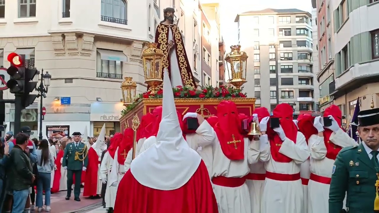 Salida del Jesús Cautivo Oviedo 2023